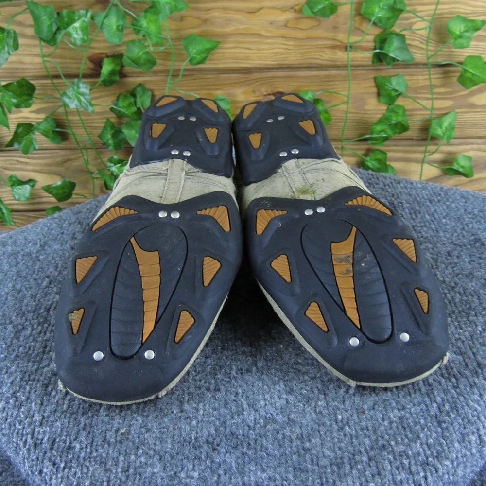 Skechers Men  Slip-On Stone‎ Suede Size 8 Medium Gently Used 2025